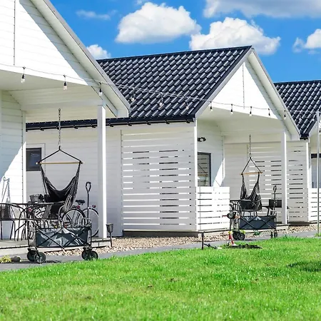 Mila Morska Holiday home Bobolin